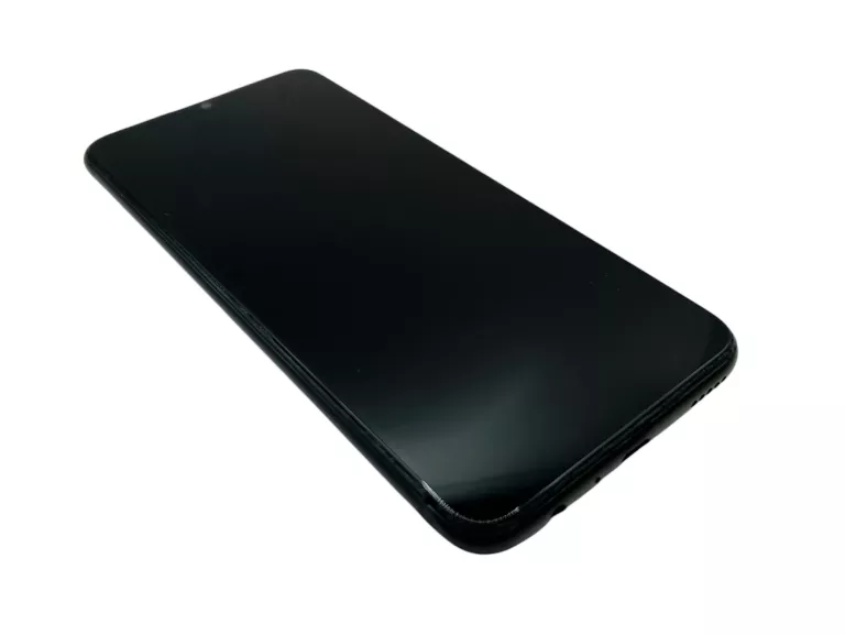 telefon-huawei-p-smart-2019-364gb-case-przekatna-ekranu-621