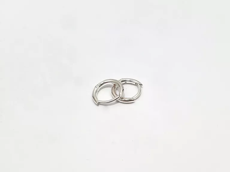 srebrne-male-kolczyki-123-g-925-rodzaj-2205-2