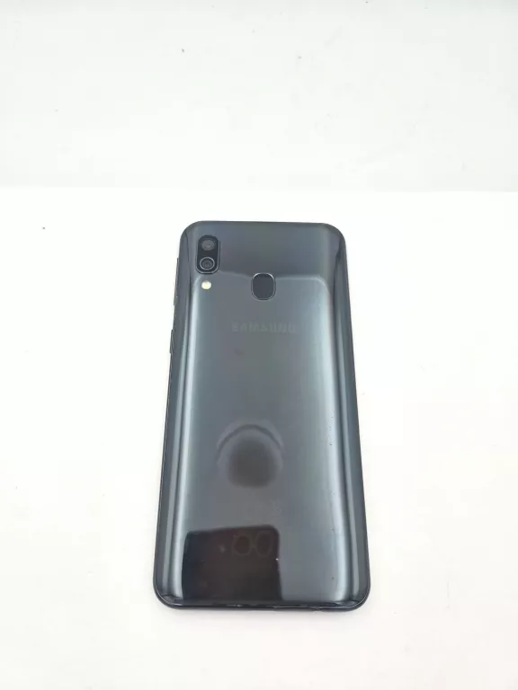 telefon-samsung-galaxy-a40-464gb-stan-11323-2