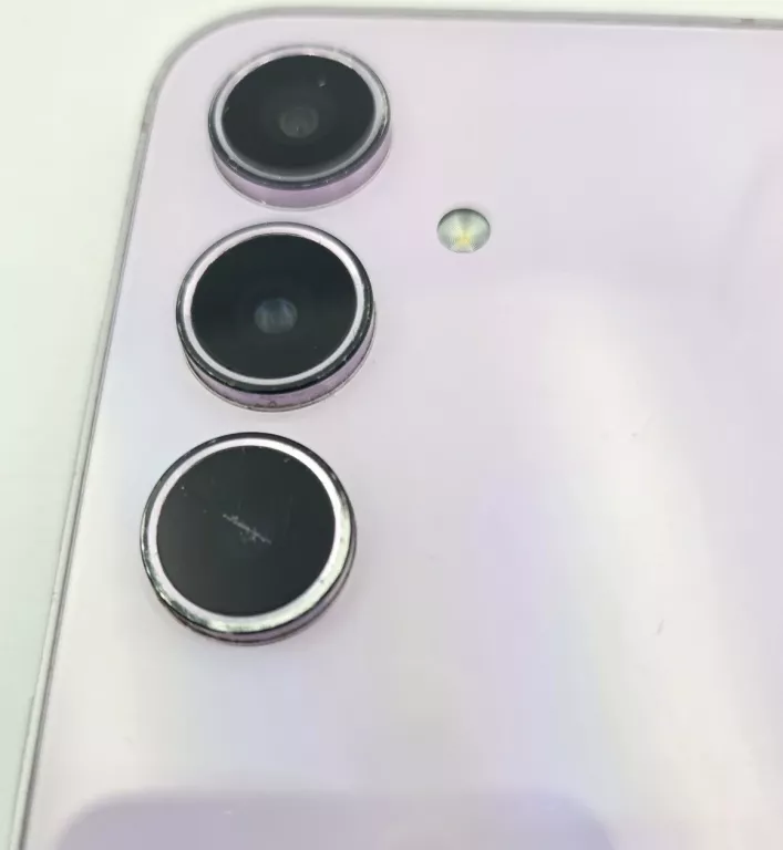 telefon-samsung-galaxy-a55-5g-opis-kod-producenta-sm-a556elvvafb