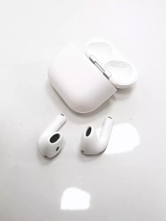 sluchawki-apple-airpods-4-anc-icloud-stan-11323-2