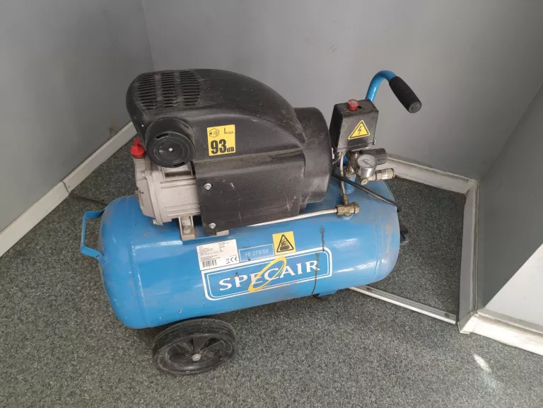 kompresor-specair-hl-27550-moc-silnika-200