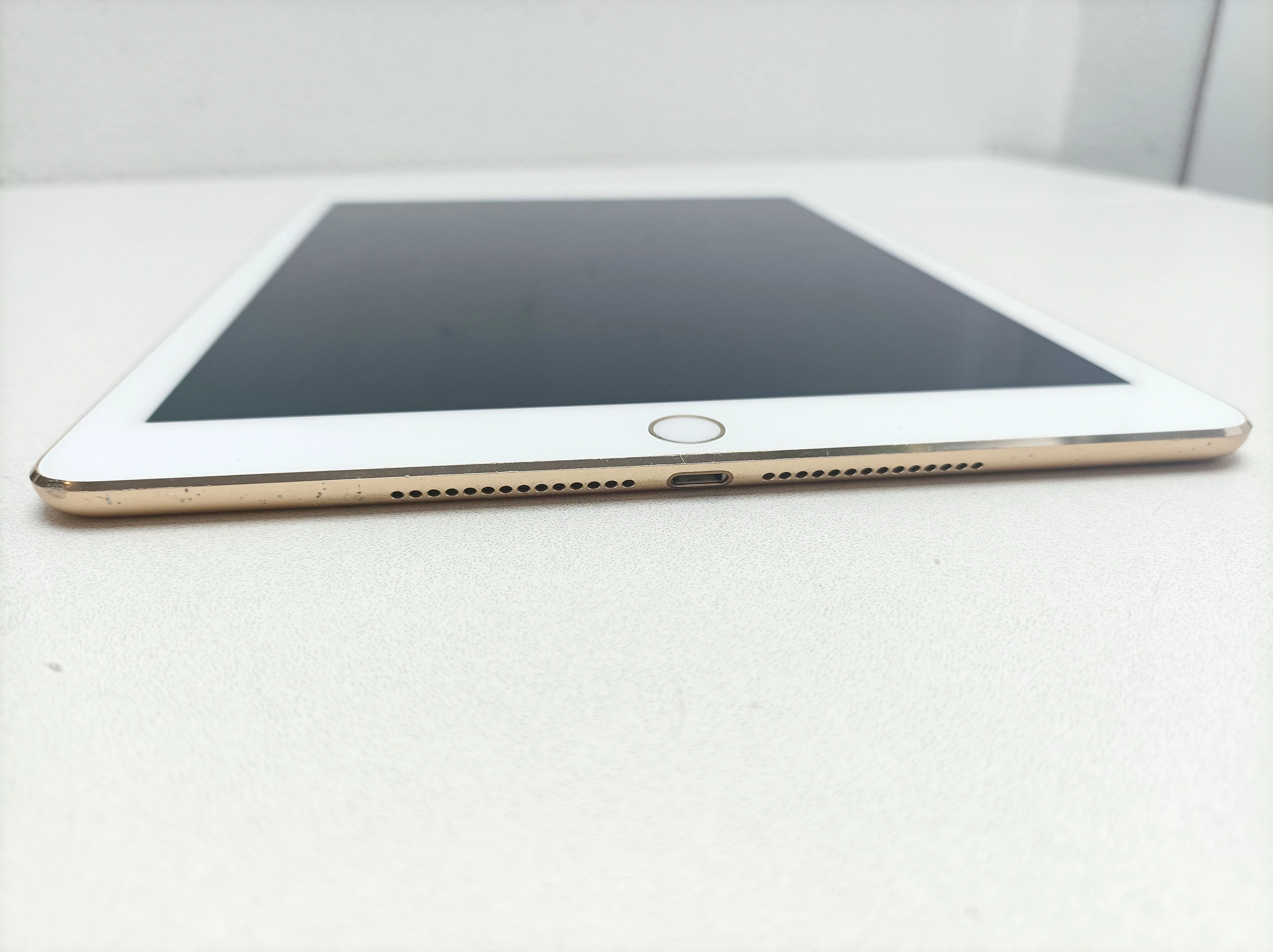 tablet-ipad-air-2-16gb-stan-11323-2