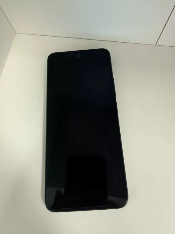 telefon-xiaomi-redmi-12-typ-202685-212929