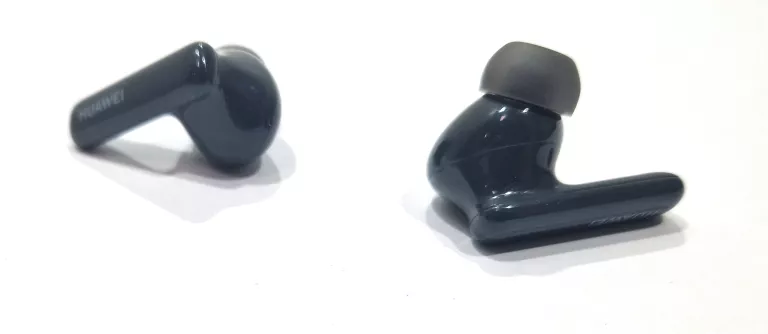 sluchawki-huawei-freebuds-5i-t0041l-transmisja-sygnalu-203713-217785