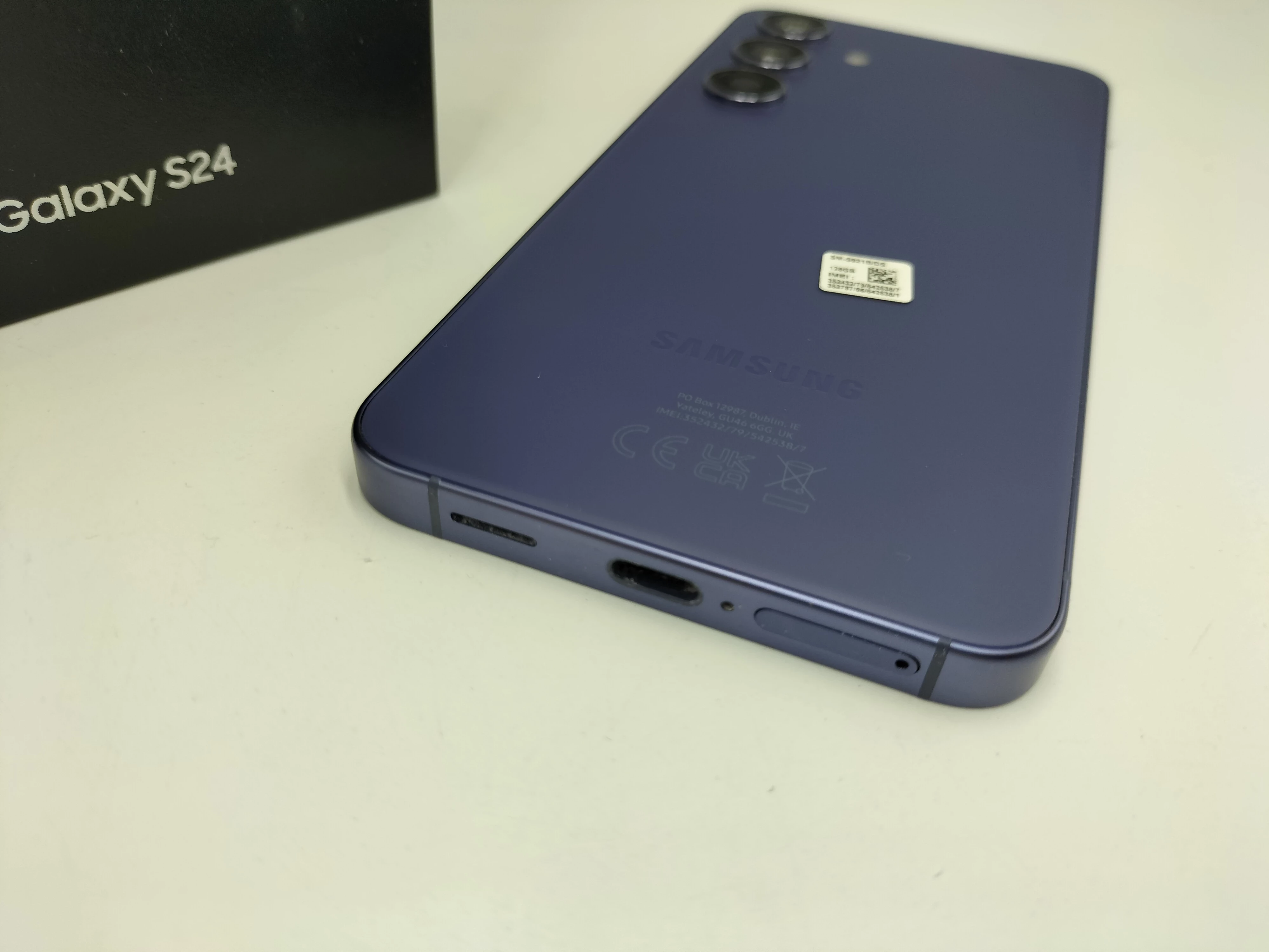 smartfon-samsung-galaxy-s24-8-gb-128-gb-5g-fioletowy-ean-gtin-8806095299693