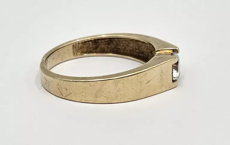 zloty-pierscionek-333-239g-r12-material-15835-2