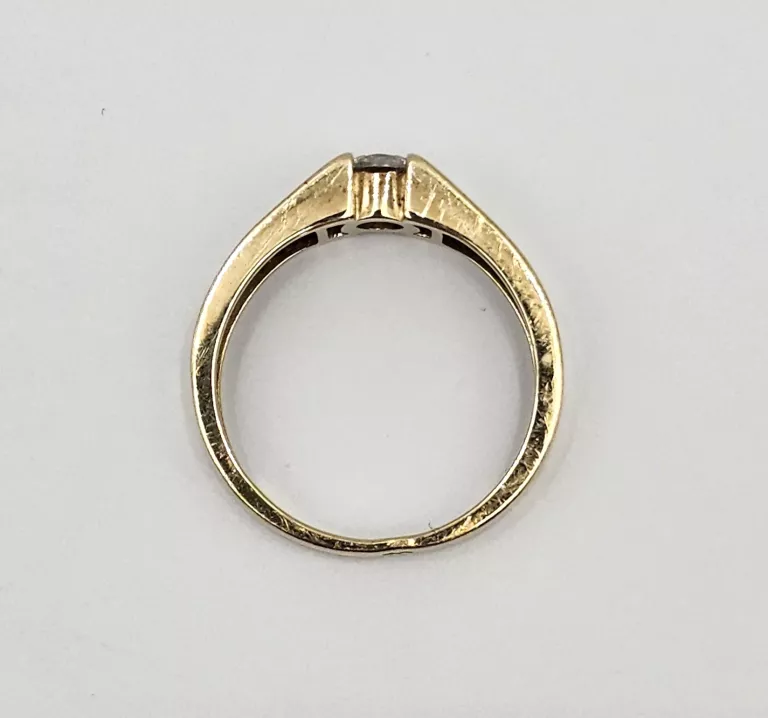 zloty-pierscionek-333-239g-r12-kamien-17088-4194304