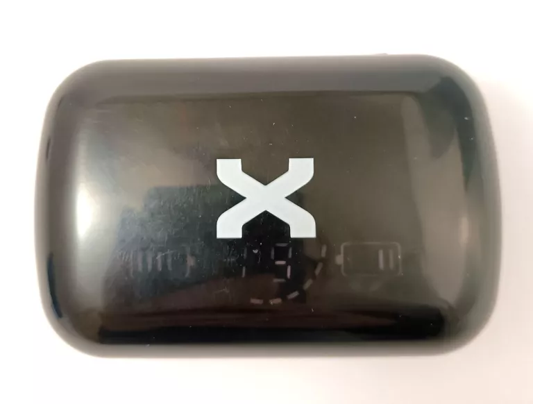 sluchawki-bt-x-czarne-pudelko-kabel-kolor-dominujacy-129357-3