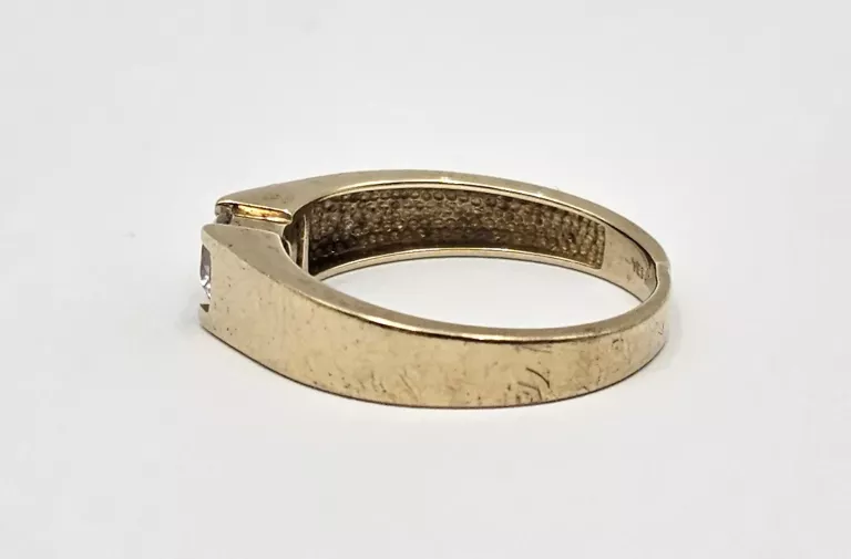 zloty-pierscionek-333-239g-r12-stan-11323-2