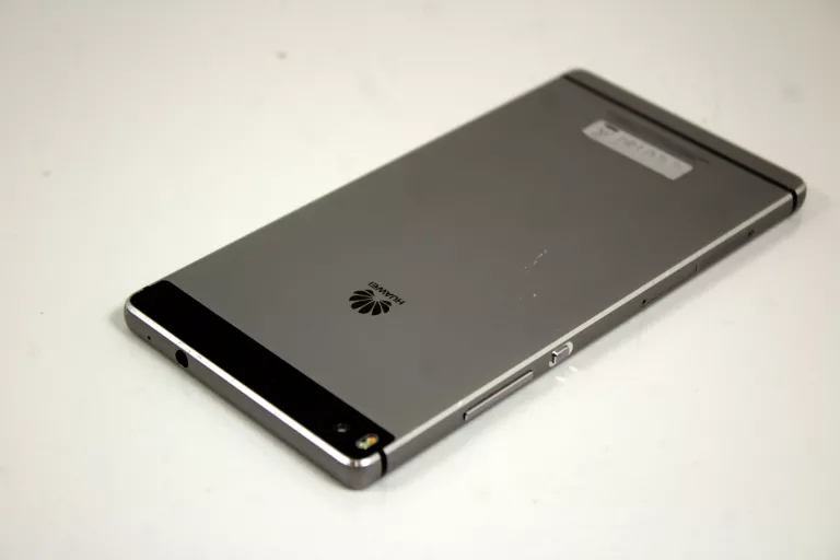 telefon-huawei-p8-typ-202685-212929