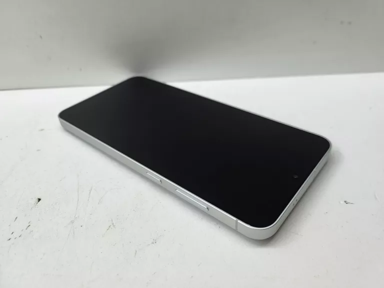 samsung-galaxy-s25-fe-przekatna-ekranu-670