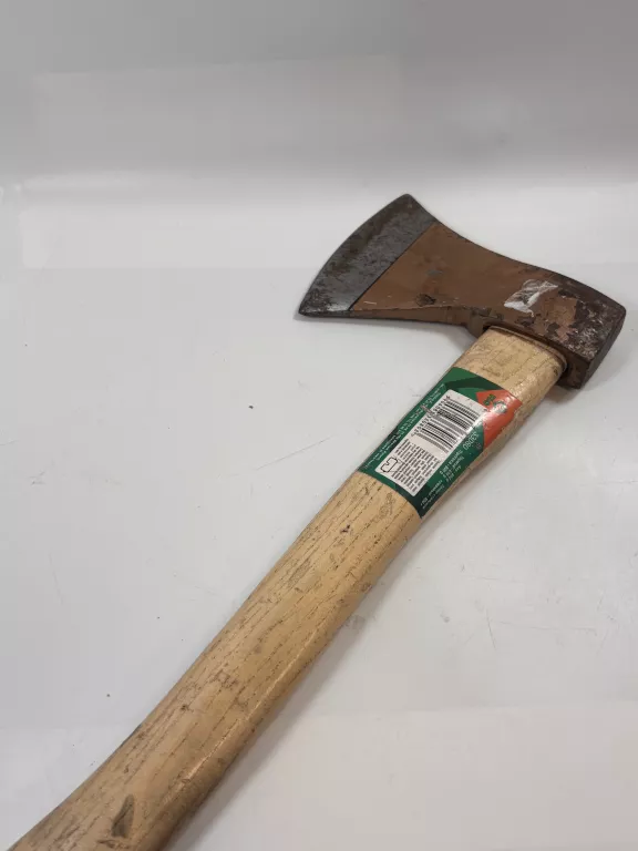 siekiera-srednia-wyszynskiego-24-tczew