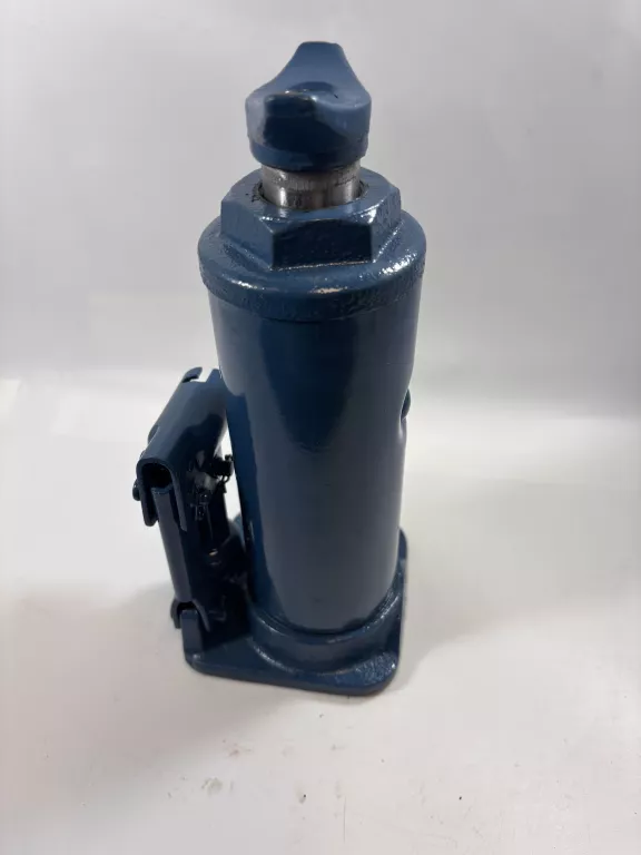 lewarek-olejowy-2t-udzwig-200000