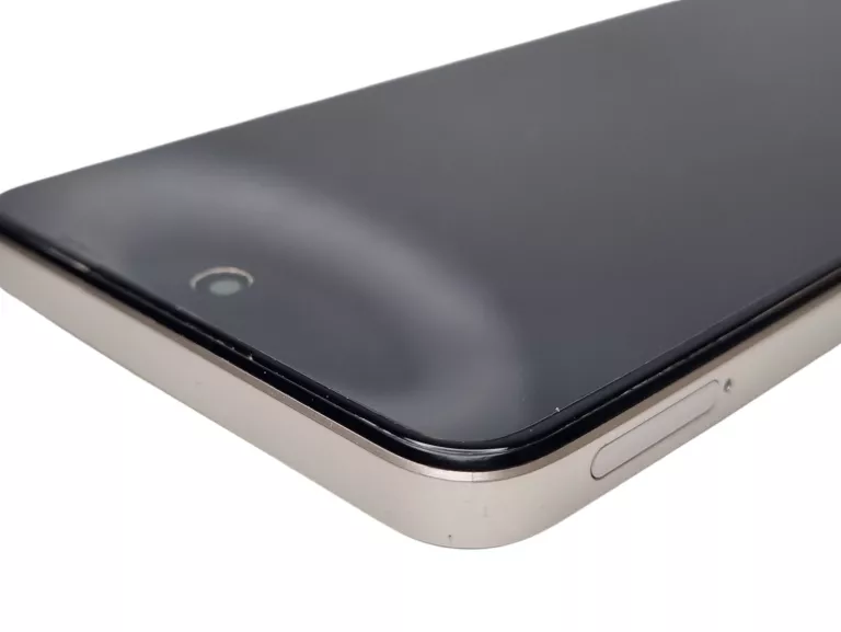 realme-c55-6gb128gb-komplet-bez-blokad-przekatna-ekranu-672