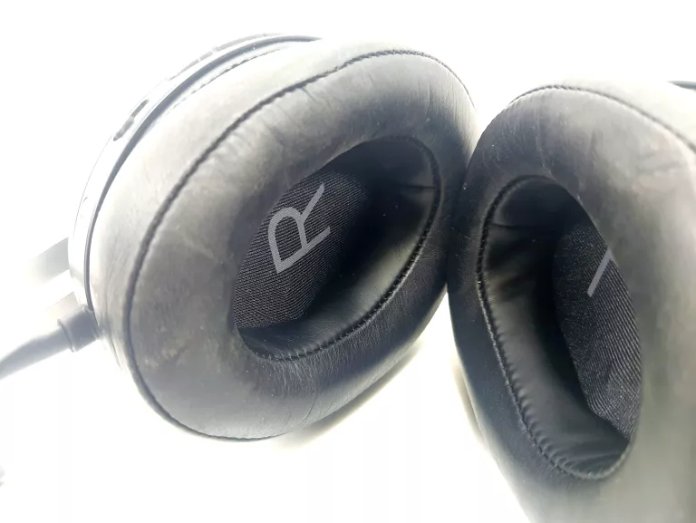 sluchawki-sennheiser-momentum-m3-aebt-xl-anc-czarny-marka-248811-1954150