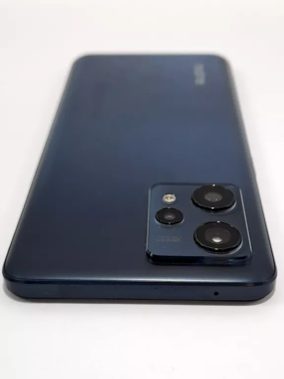 telefon-realme-9-8gb128gb-przekatna-ekranu-640