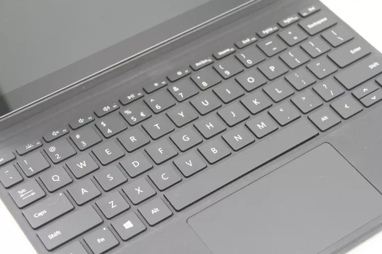 tablet-microsoft-surface-go-3-i3-10100y-8gb-128gb-105-rysik-ean-gtin-889842869187