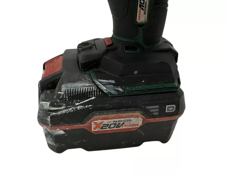 akumulatorowy-klucz-udarowy-parkside-passk-20-li-c4-rozmiar-trzpienia-248160-863071