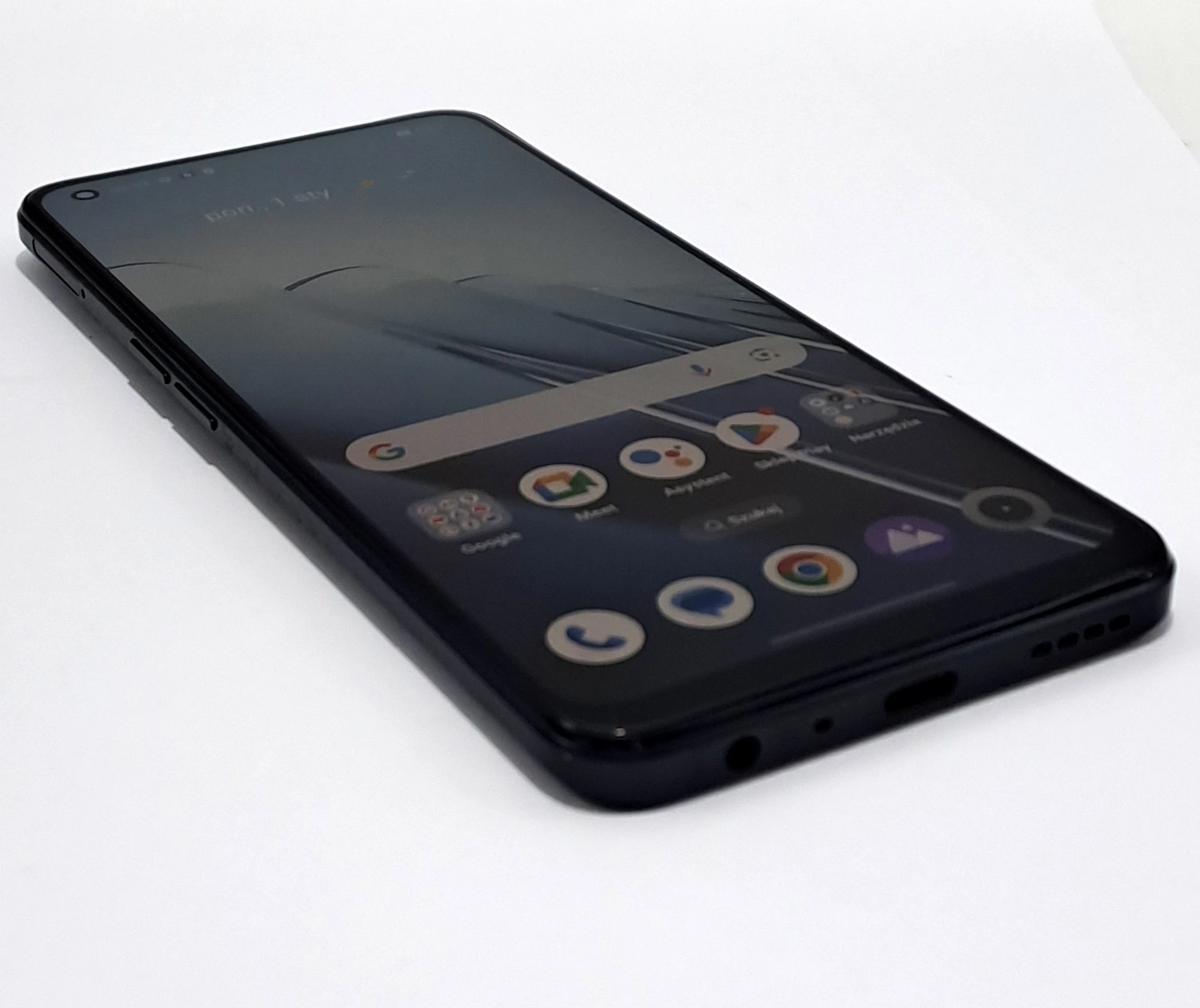 telefon-realme-9-8gb128gb-stan-11323-2