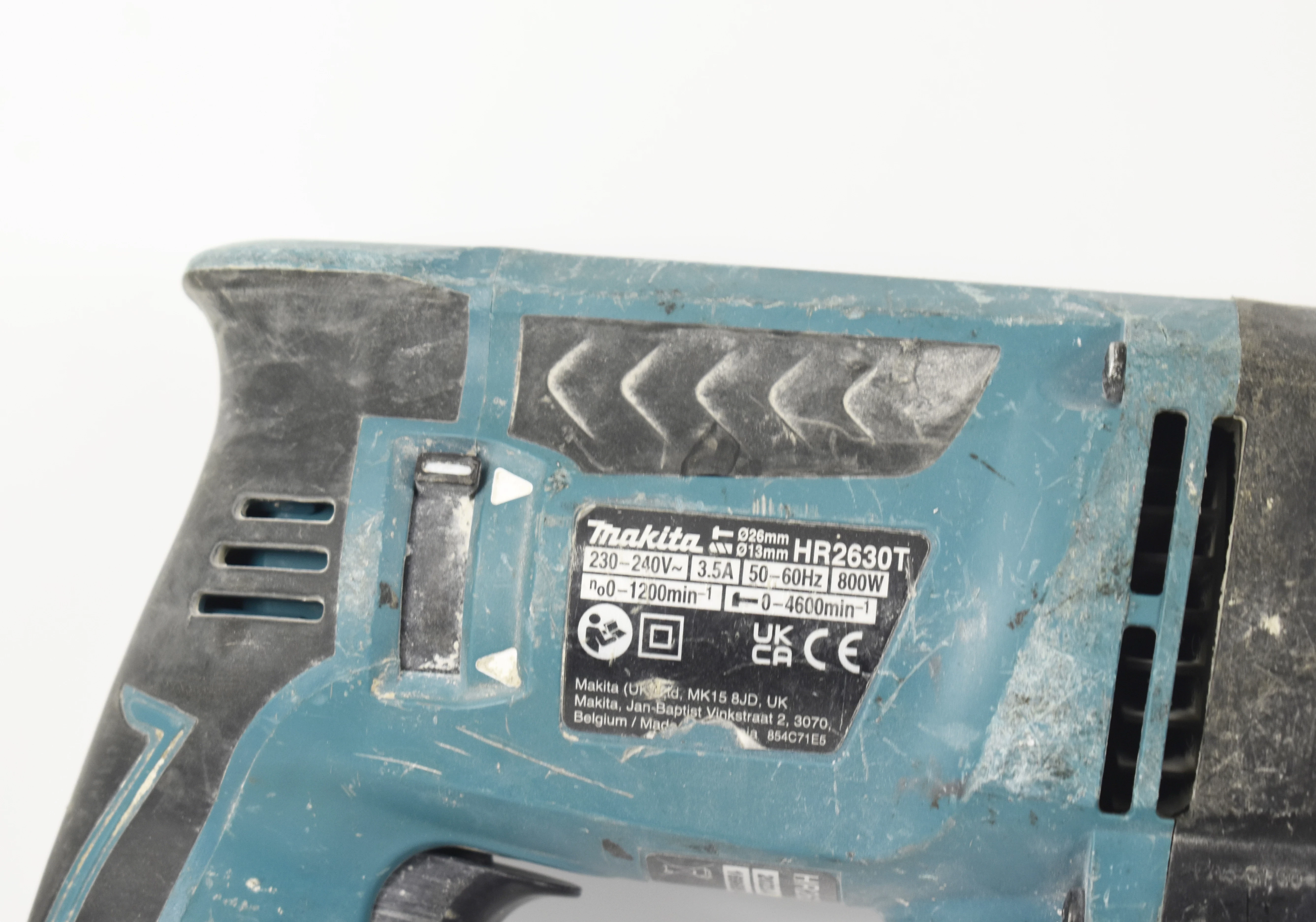 mlotowiertarka-makita-hr2630t-maksymalna-moc-80000