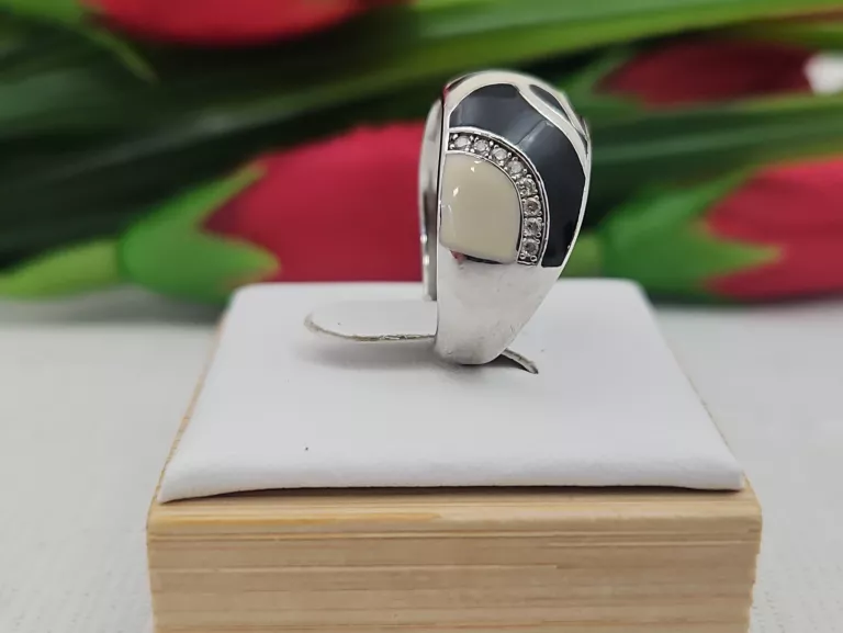 srebrny-pierscionek-587-g-925-rodzaj-2205-16