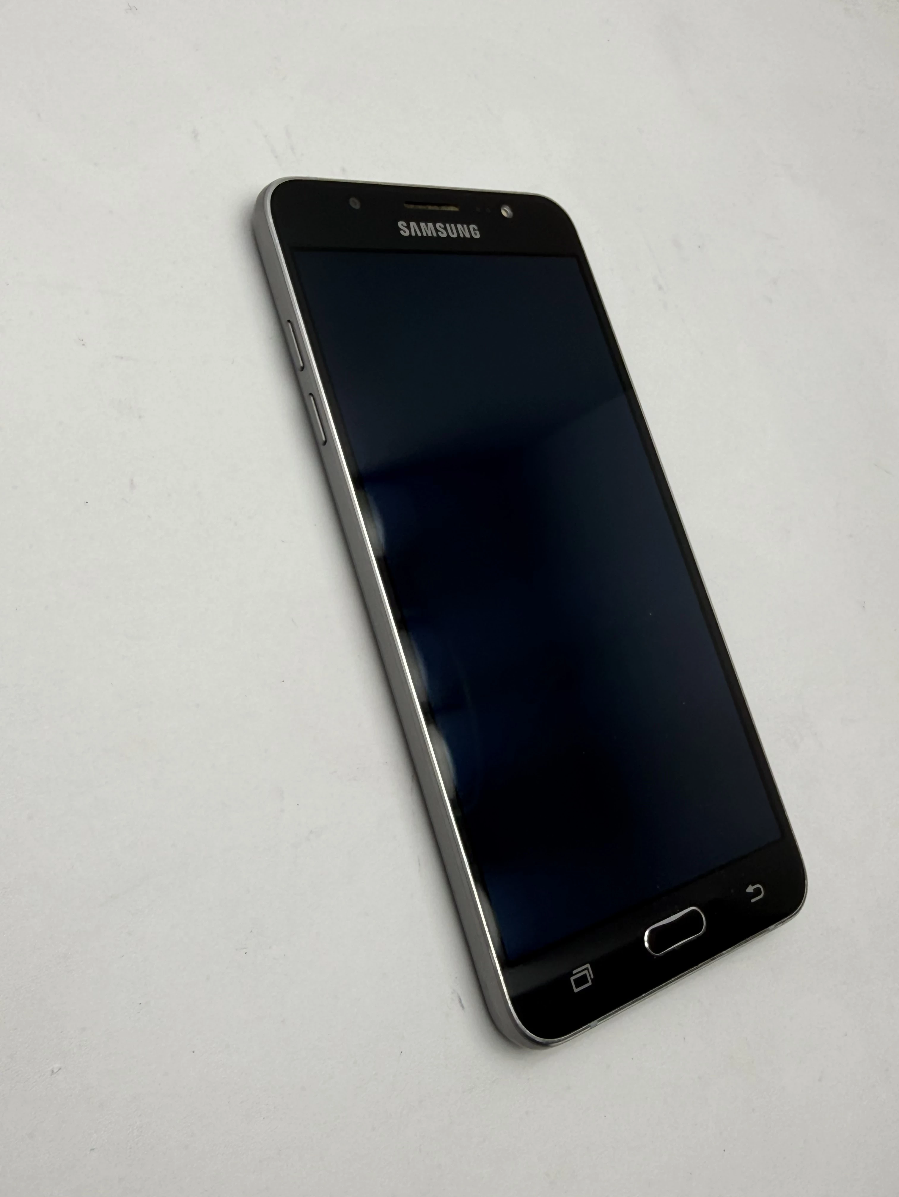 telefon-samsung-galaxy-j7-16gb-rynek-20-gostynin-fly