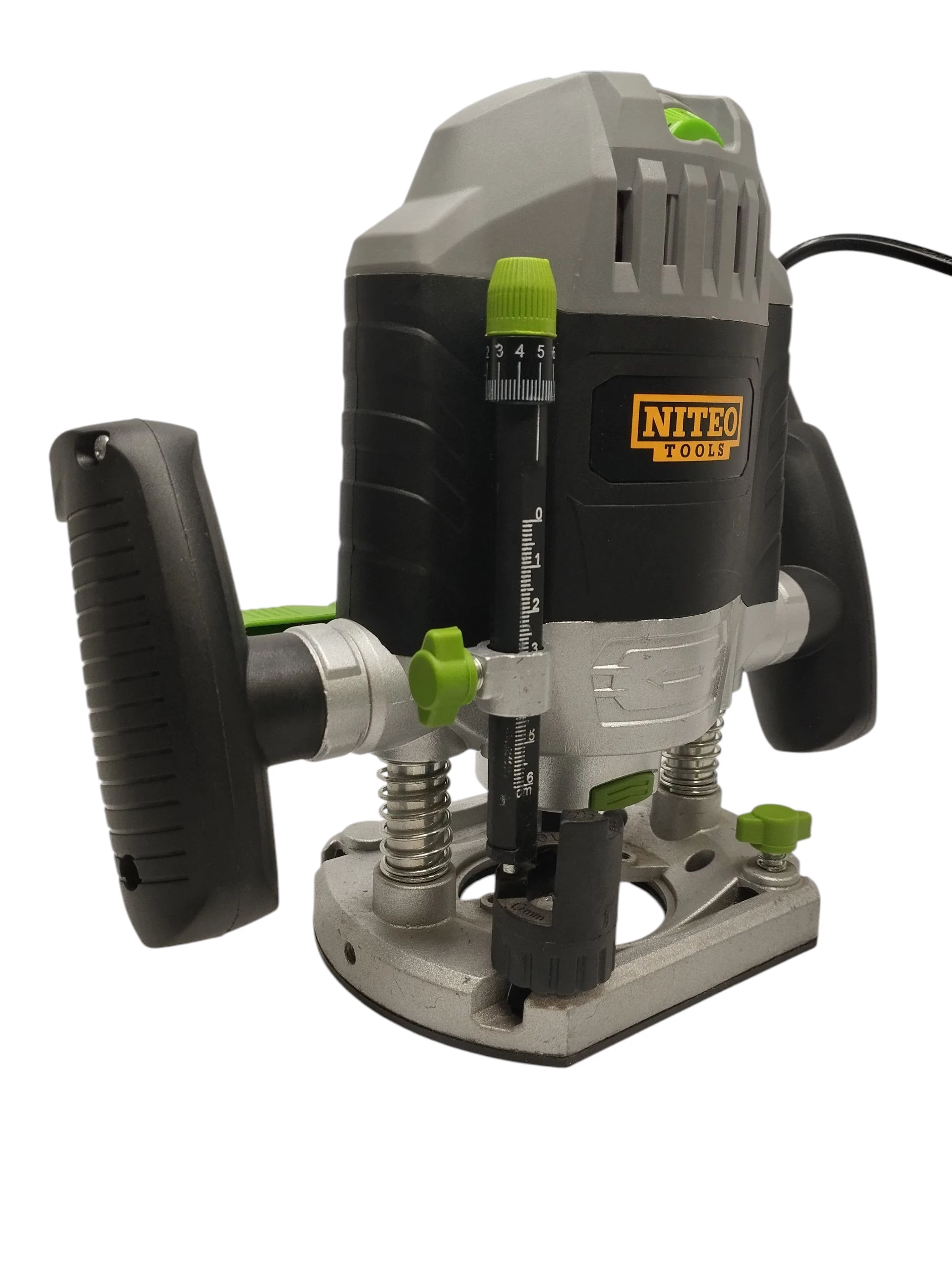 frezarka-gornowrzecionowa-1200w-niteo-tools-reja-28-lebork-kwiatek