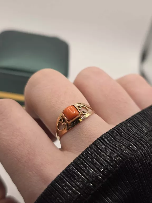 wyrob-jubilerski-uzywany-zloto-1x-pierscionek-material-15835-2