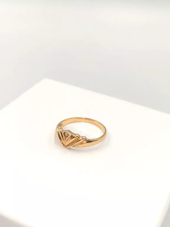 zloty-pierscionek-154-g-14-k-585-r-9-kamien-17088-524288