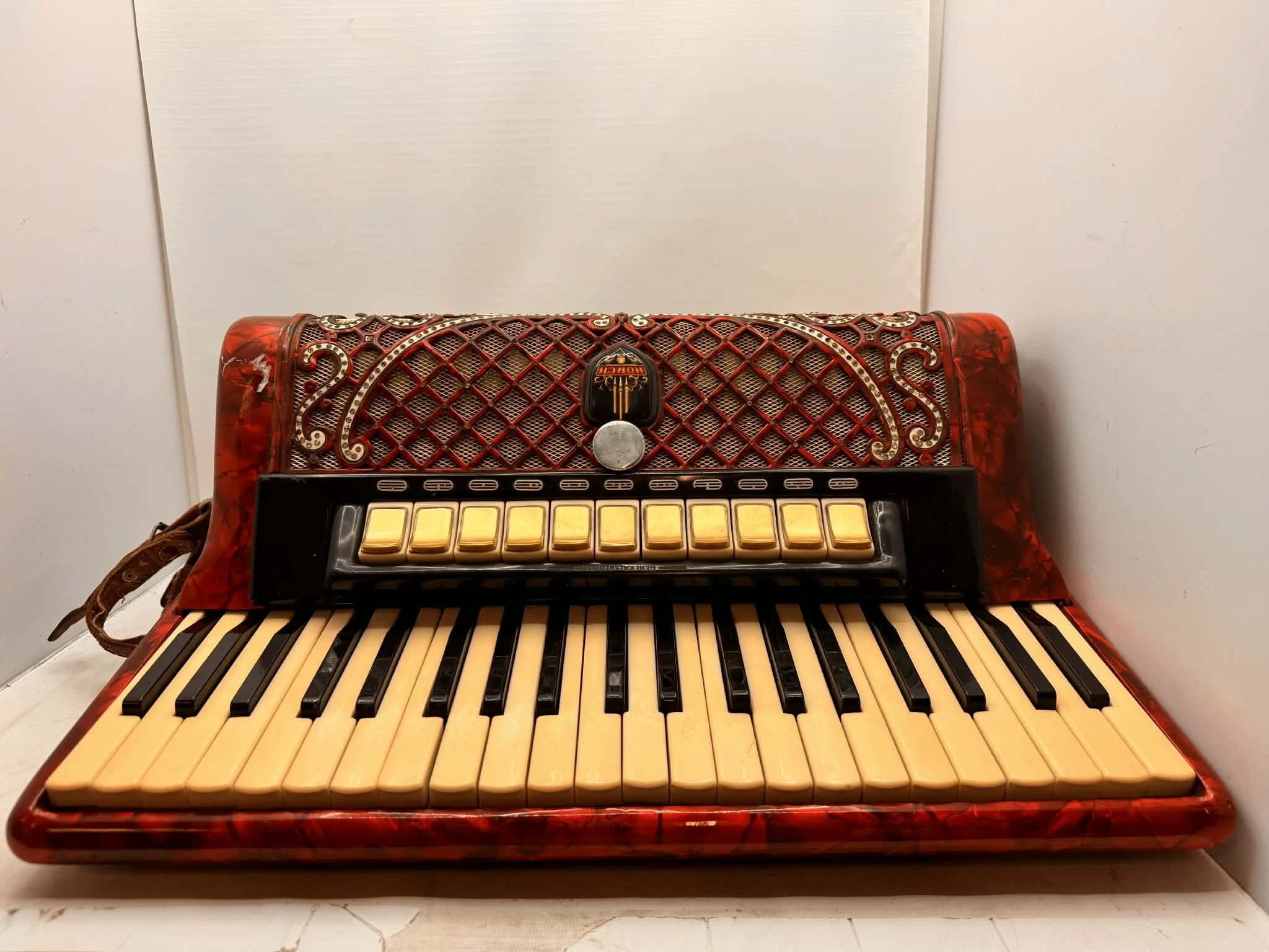 akordeon-horch-120-basow-sam-grunwaldzka-12-ostroda