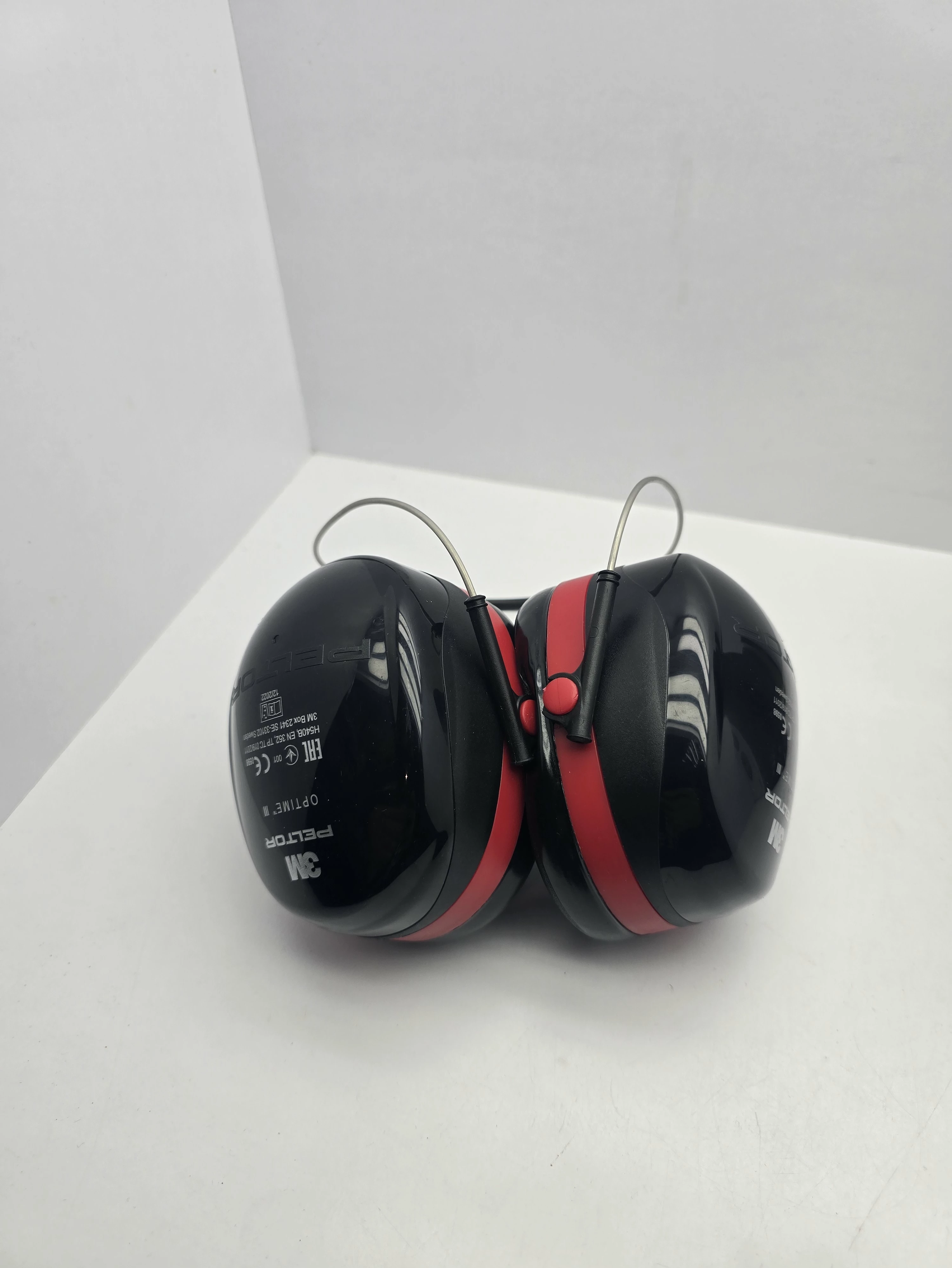 ochronniki-sluchu-3m-peltor-optime-iii-h540b-ean-gtin-04046719410712