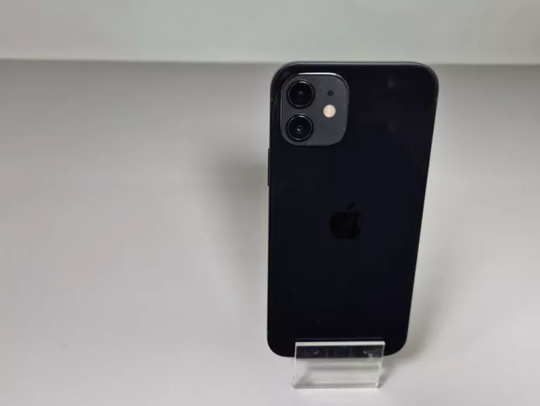 telefon-iphone-12-128gb89-przekatna-ekranu-610