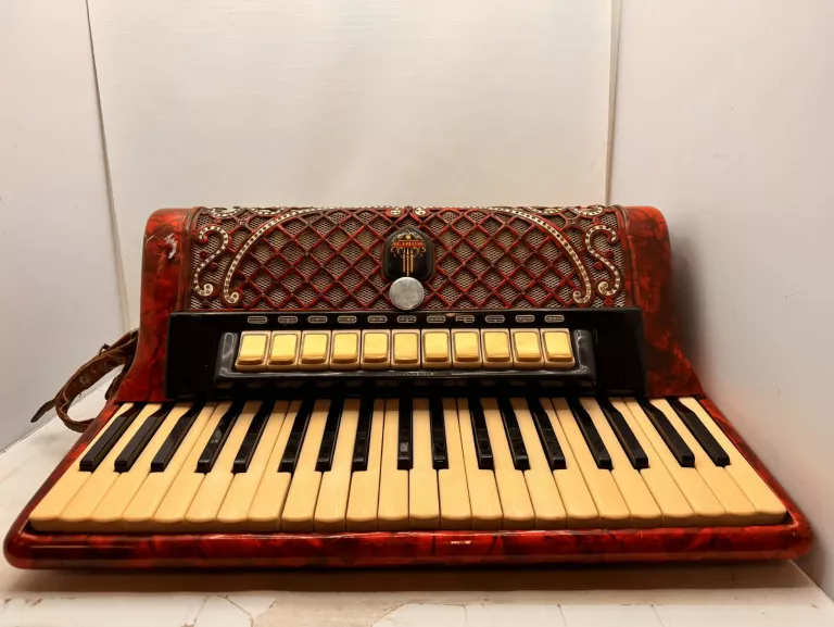 akordeon-horch-120-basow-sam-grunwaldzka-12-ostroda