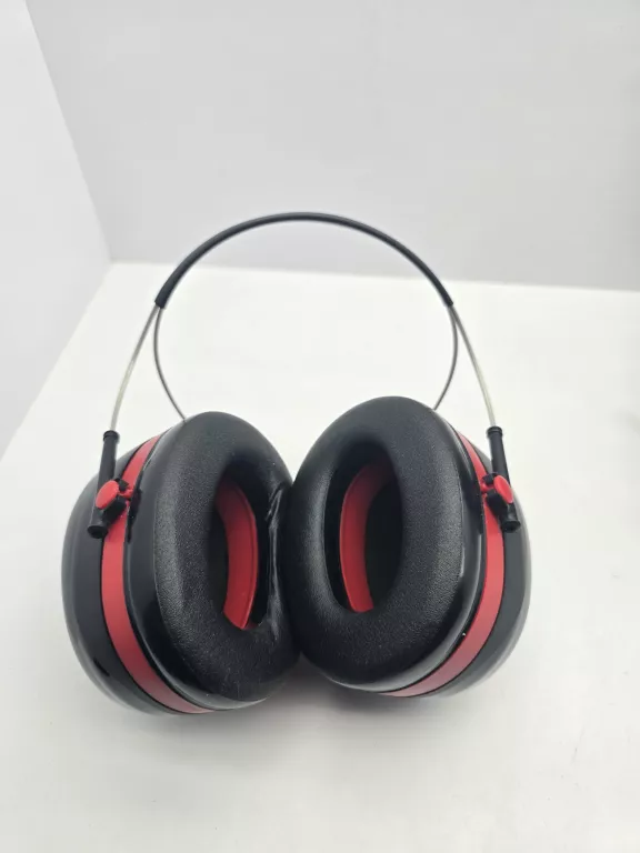 ochronniki-sluchu-3m-peltor-optime-iii-h540b-stan-11323-2