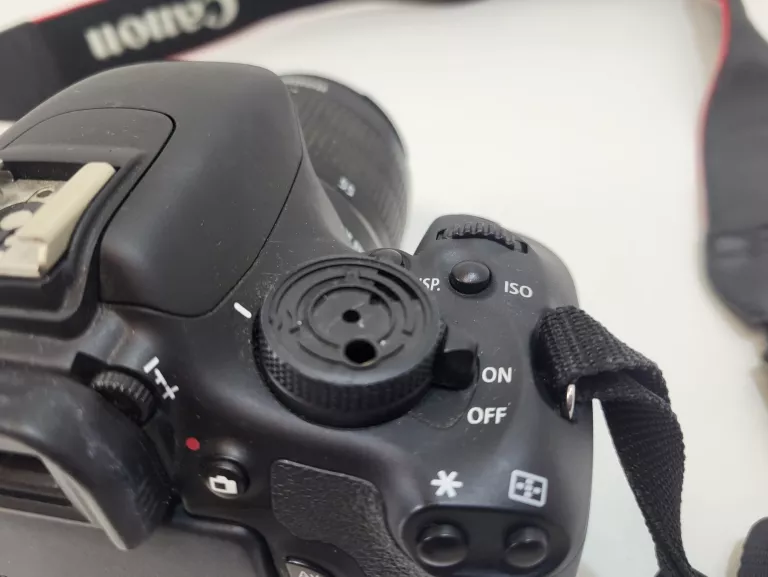 canon-eos-600d-obiektyw-efs-18-55mm-ean-gtin-3606501409365