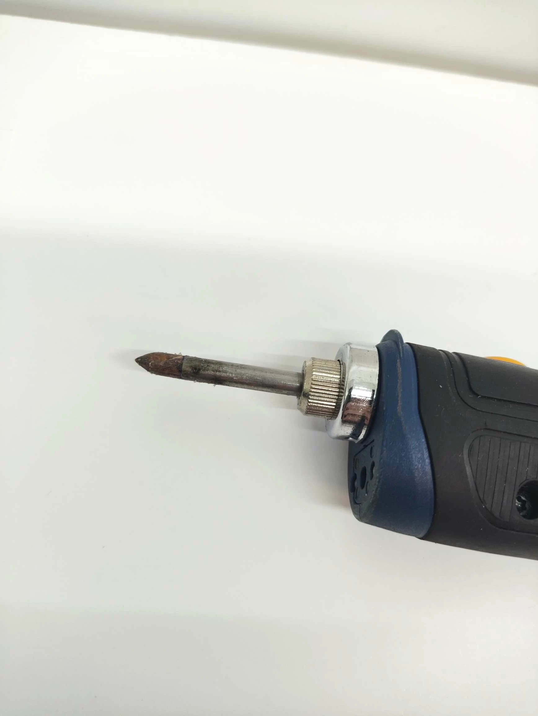 lutownica-akumulatorowa-fermsgm1014-stan-11323-2