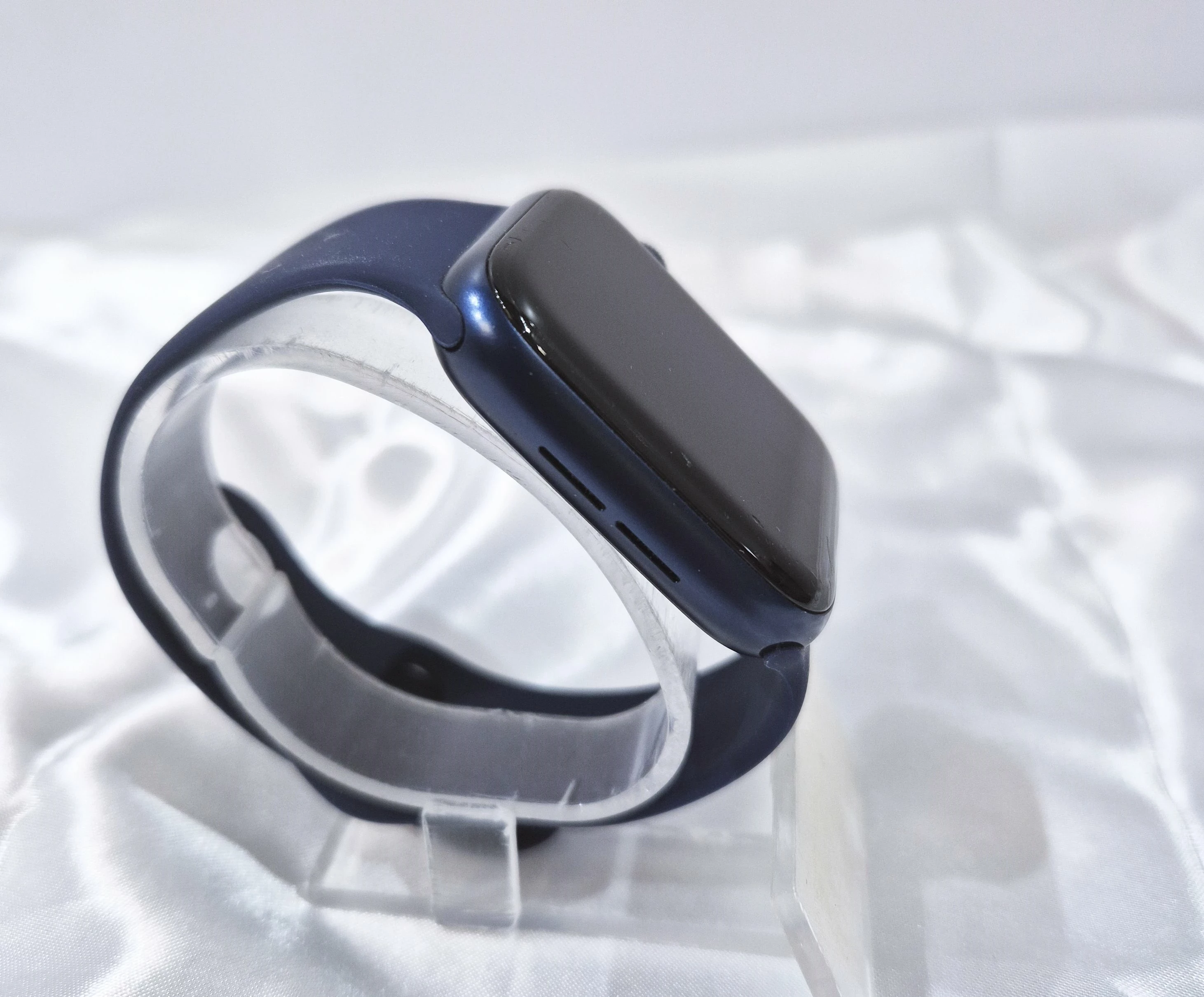 apple-watch-s6-44-mm-a2292-gps-aluminium-75-granatowy-model-249460-1222707