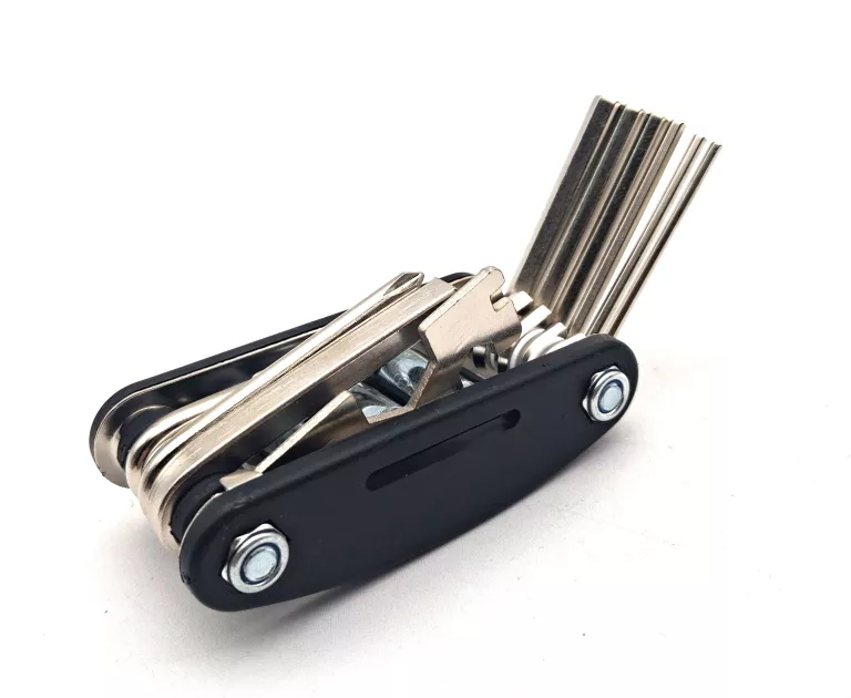 narzedzie-wielofunkcyjne-rowerowe-decathlon-multitool-liczba-dodatkowych-narzedzi-9