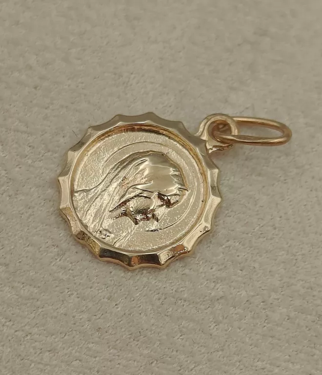 zloty-wisiorek-matka-boska-14k-585-136-g-rodzaj-2205-2