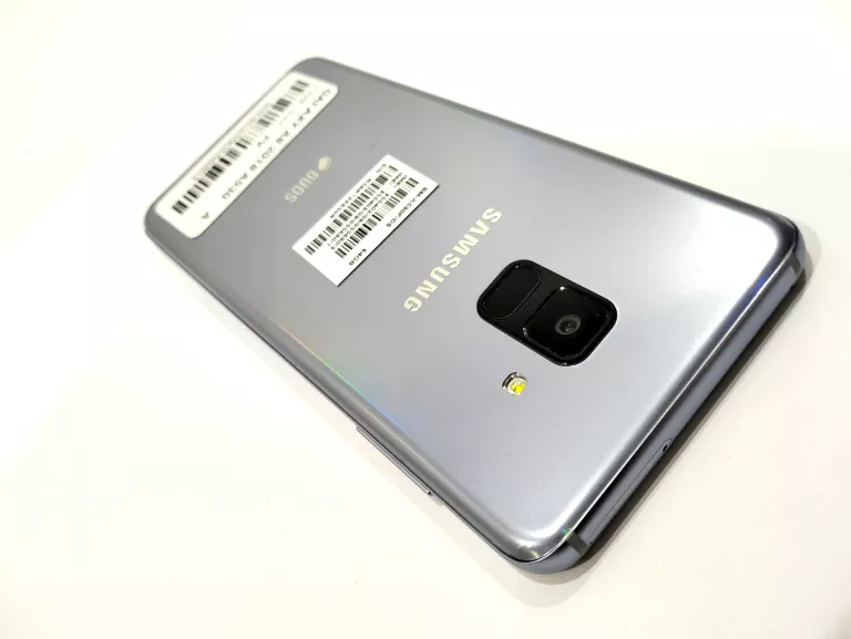 telefon-samsung-a8-2018-464gb-2sim-komunikacja-219-2