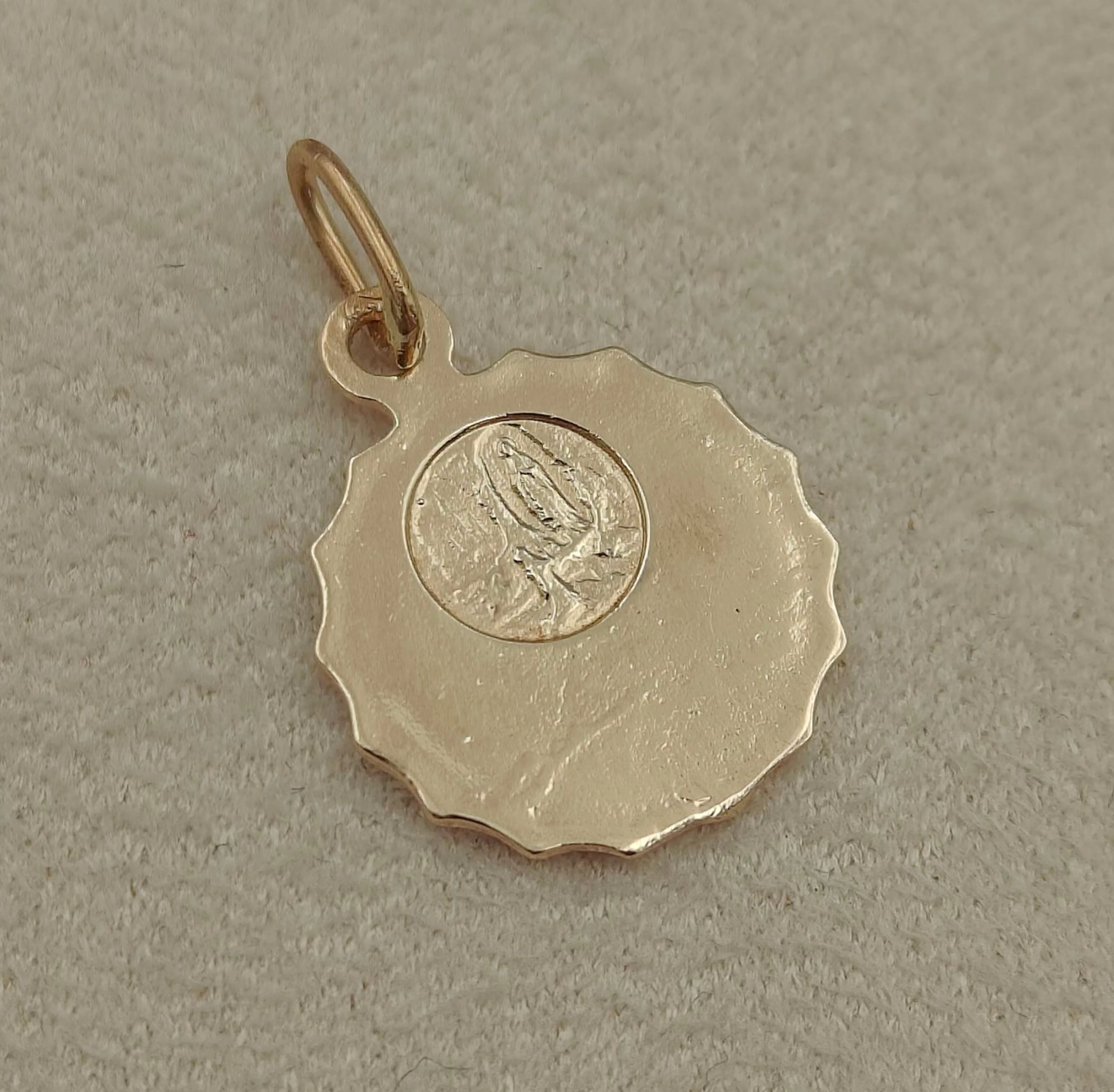 zloty-wisiorek-matka-boska-14k-585-136-g-material-15835-524288