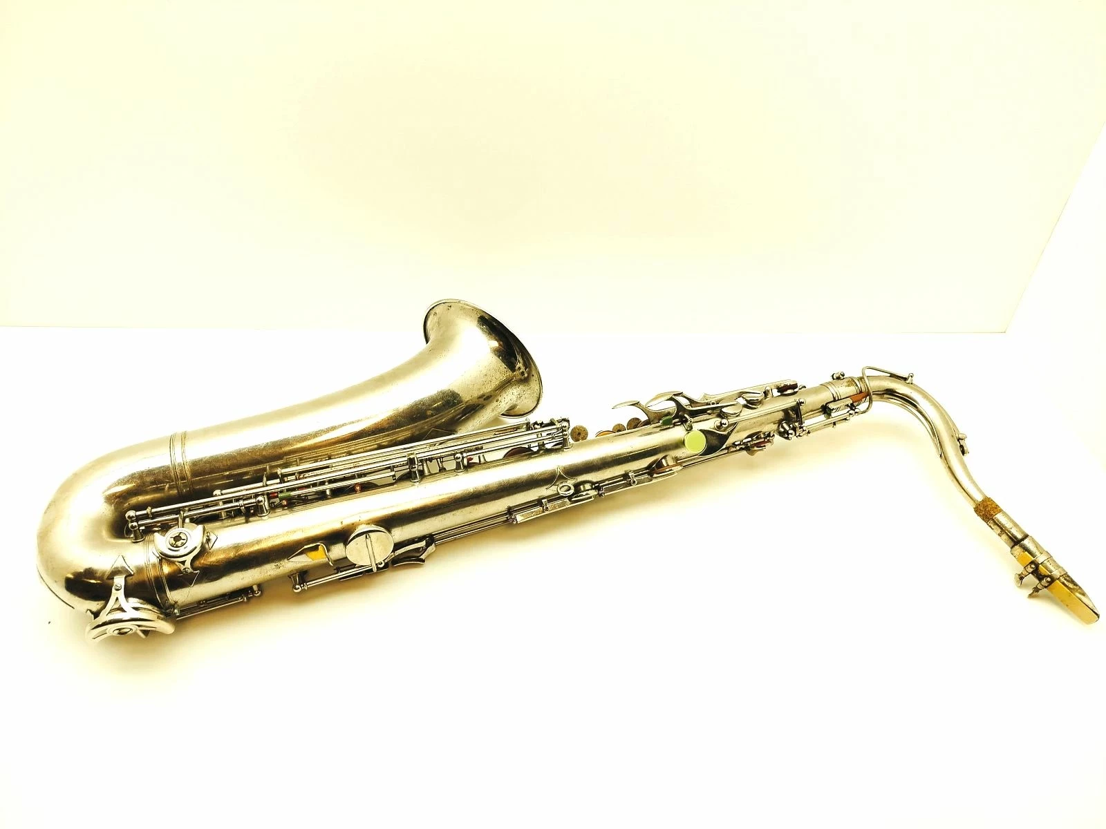 saksofon-weltklang-targowa-7-leczna