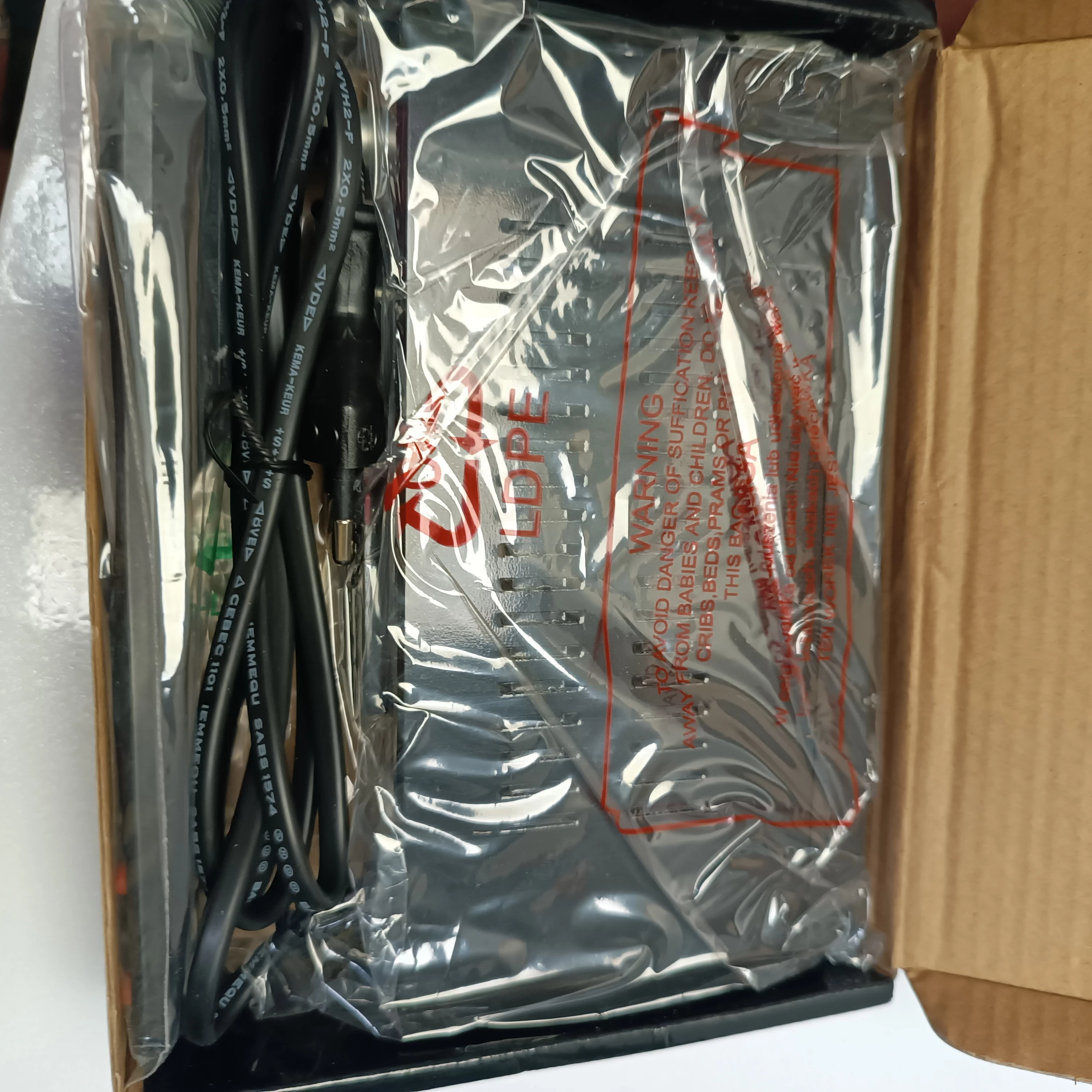 dekoder-shark-dvbt005-sh-ean-gtin-5902510689230