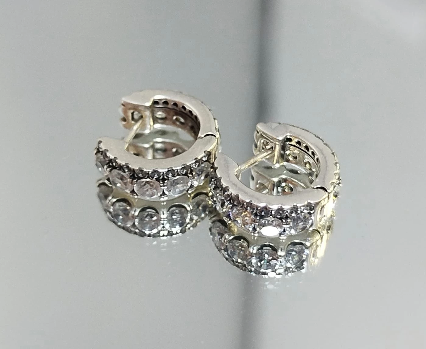 wyjatkowe-kolczyki-z-cyrkoniami-proba-925-waga-444-g-motyw-129129-246990