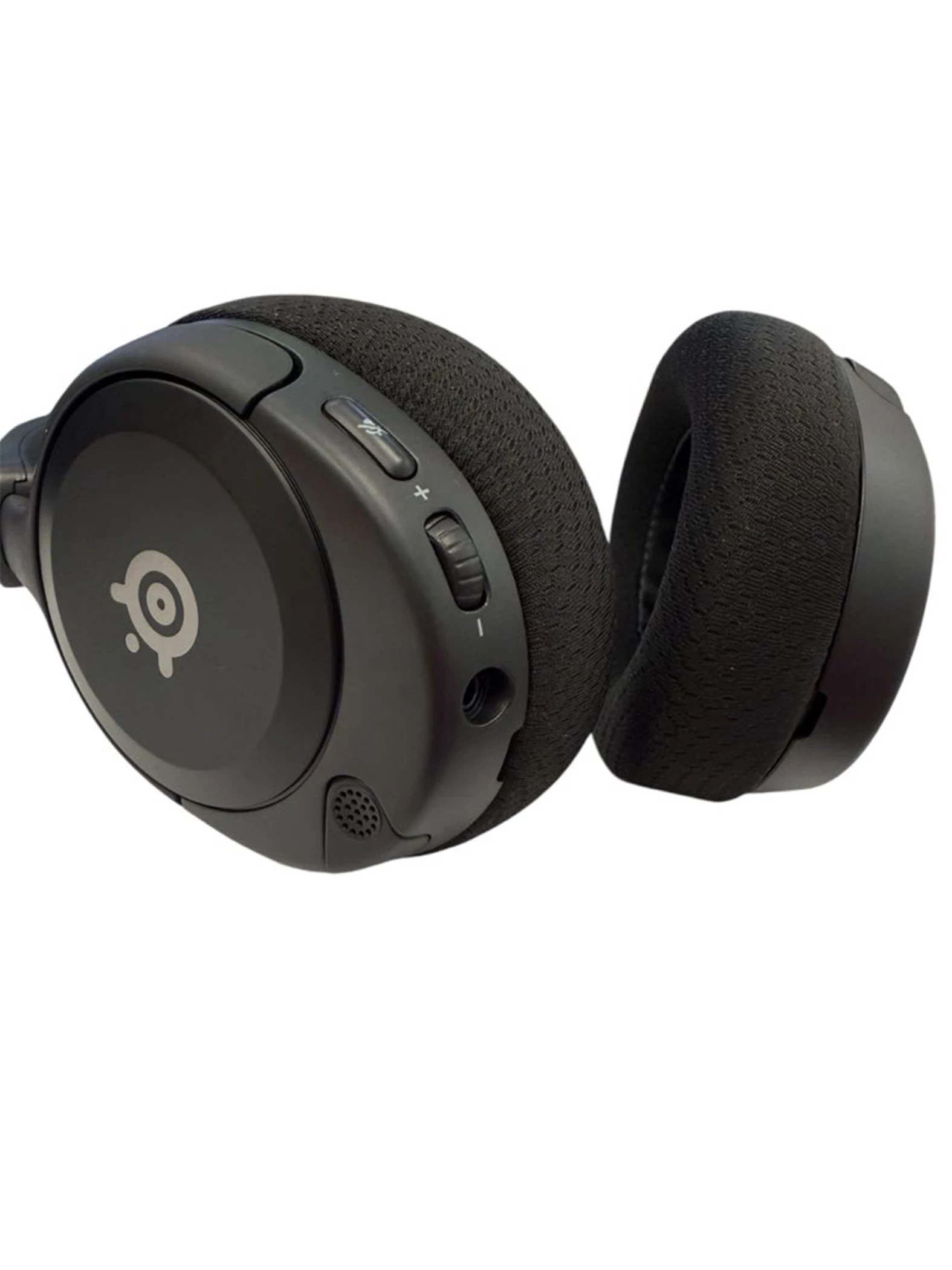 sluchawki-wokoluszne-steelseries-arctis-nova-1-stan-11323-2