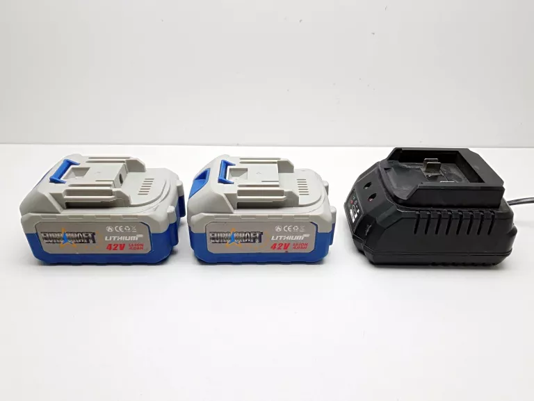 2-akumulatory-eurograft-42v-40-ah-ladowarka-pojemnosc-akumulatora-4