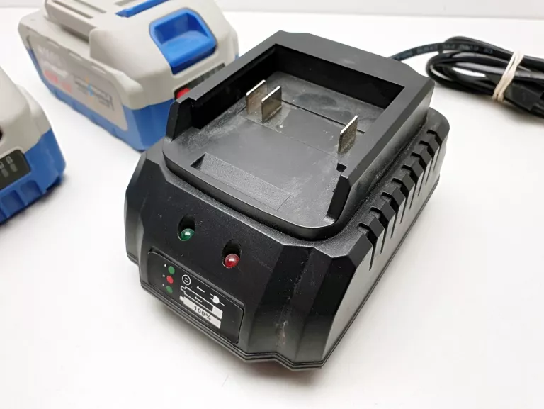 2-akumulatory-eurograft-42v-40-ah-ladowarka-stan-11323-2