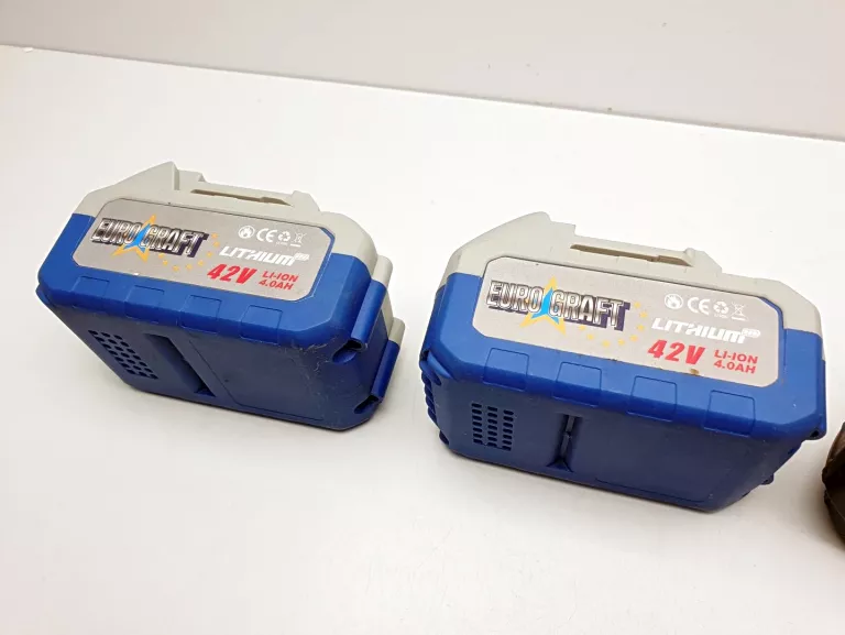 2-akumulatory-eurograft-42v-40-ah-ladowarka-stan-11323-2