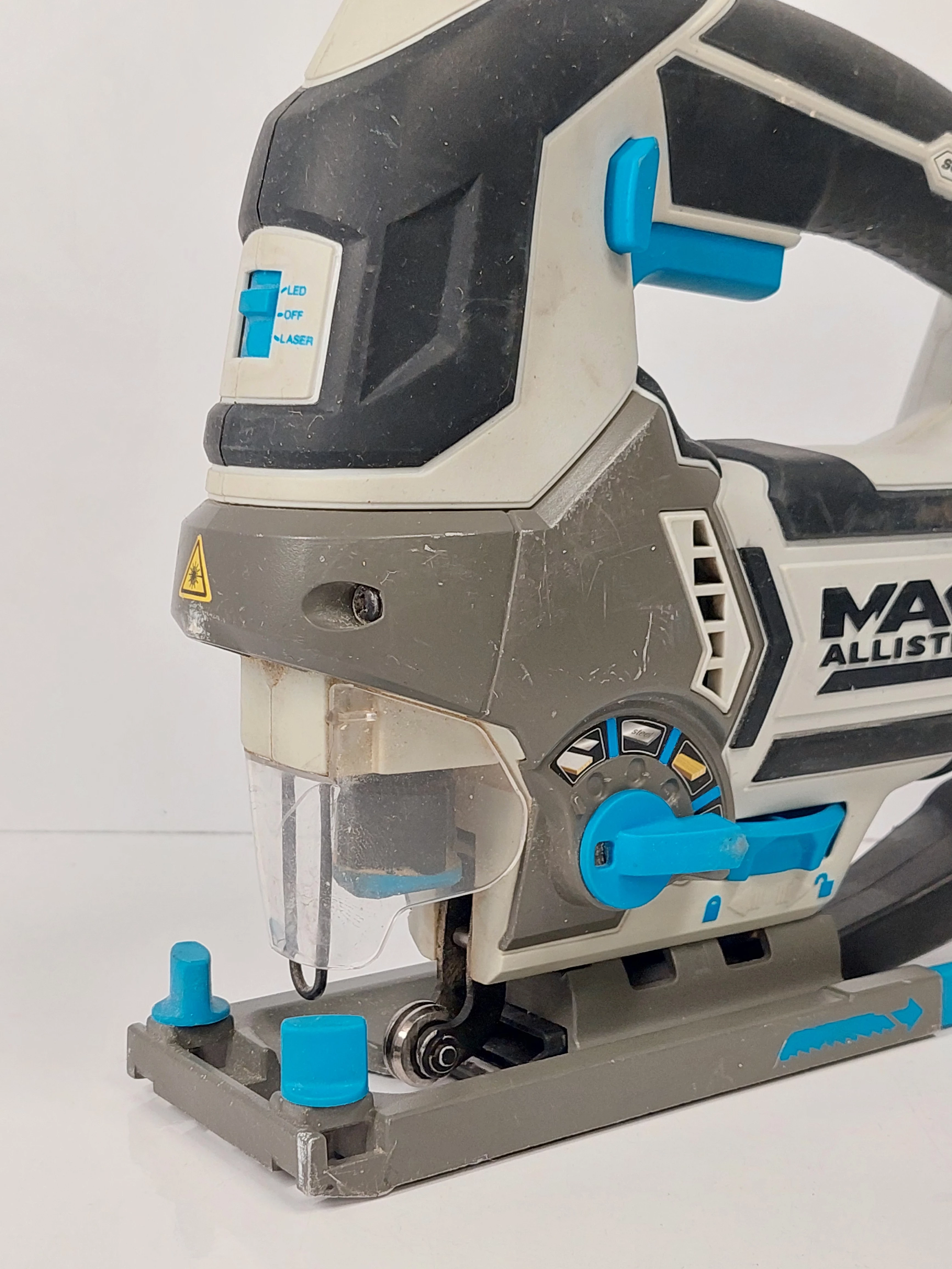 wyrzynarka-macallister-750-w-zasilanie-sieciowe-stan-11323-2